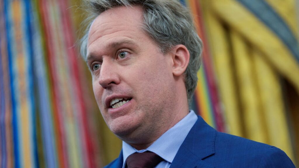 Oklo stock falls amid insider sales, Wall Street warning