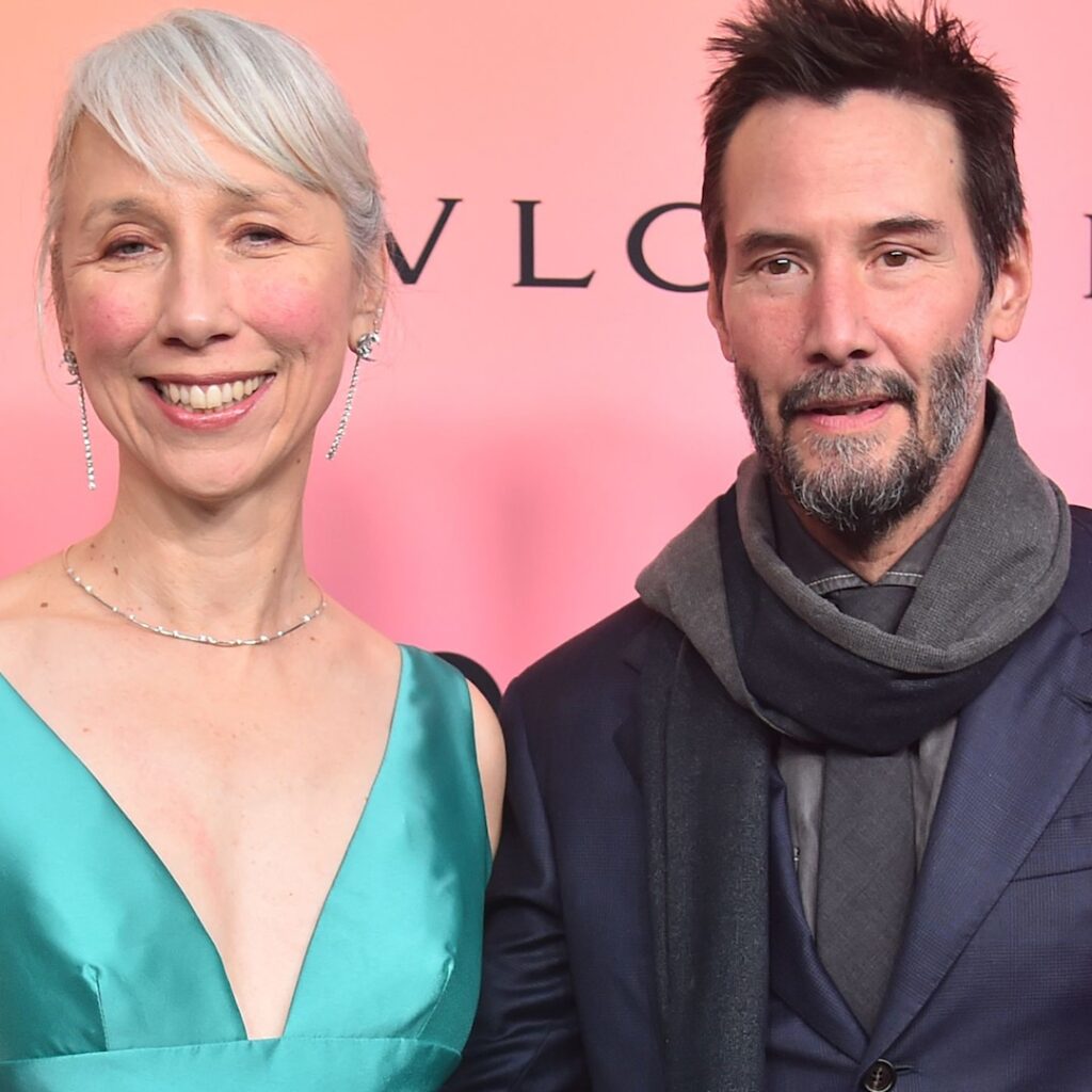 Keanu Reeves’ girlfriend Alexandra Grant bear Marriage Rumors