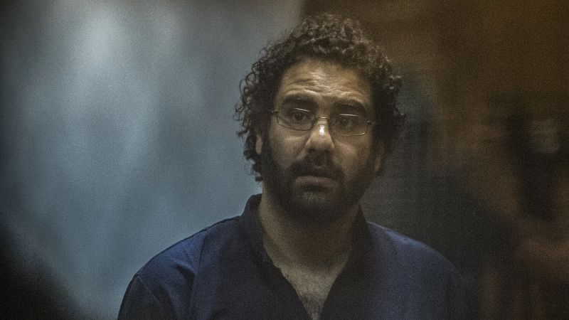 ALAA ABD EL-FATTAH FARDONED: Egyptian executive order release of famous activists, national media coverage