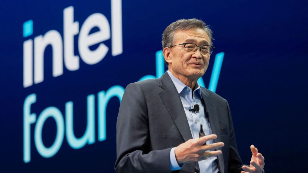 Intel Stocks Pops from News Company discusses early to add AMD as a customer