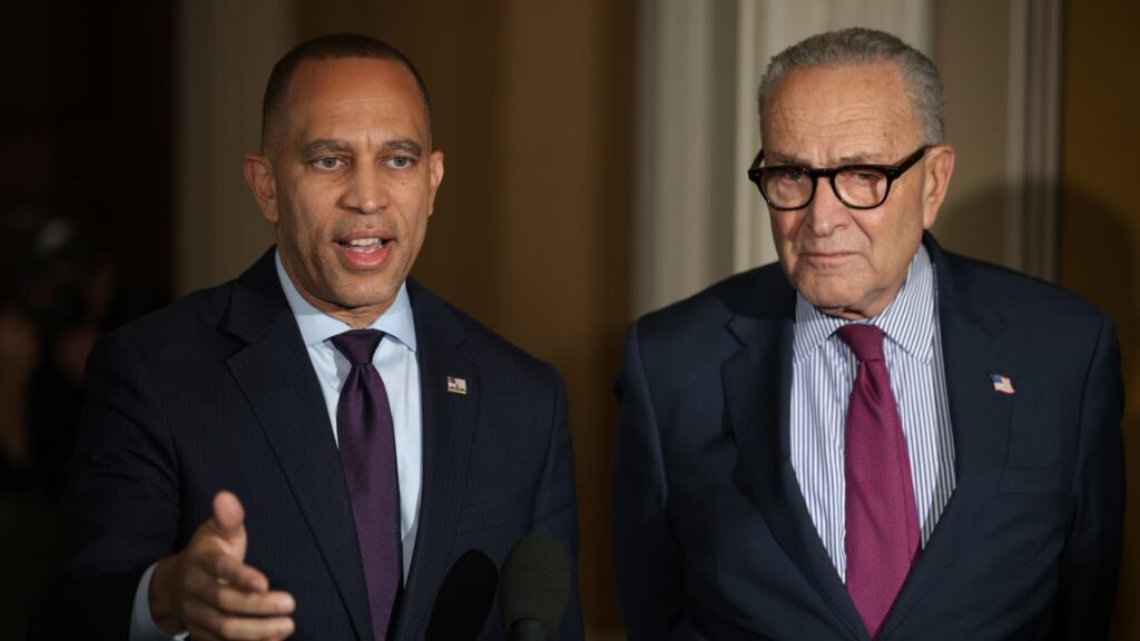 Distrust in President Trump drives Democrats away from ‘gangsters’