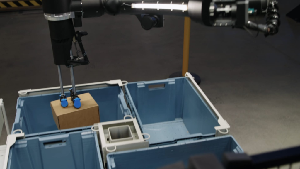 Amazon debuts ‘Blue Jay’ robot that performs multiple tasks at once