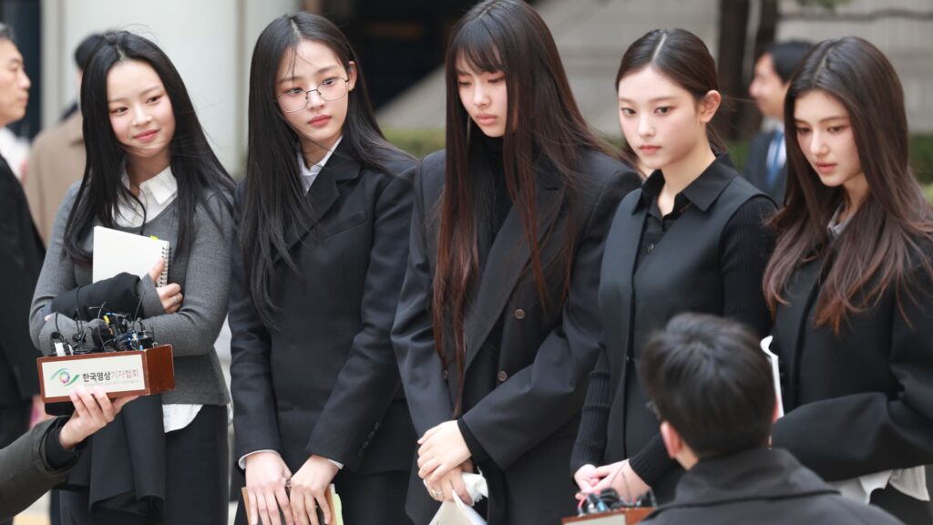 The NewJeans contract is deemed valid, giving Hybe approximately $644 million in profits.