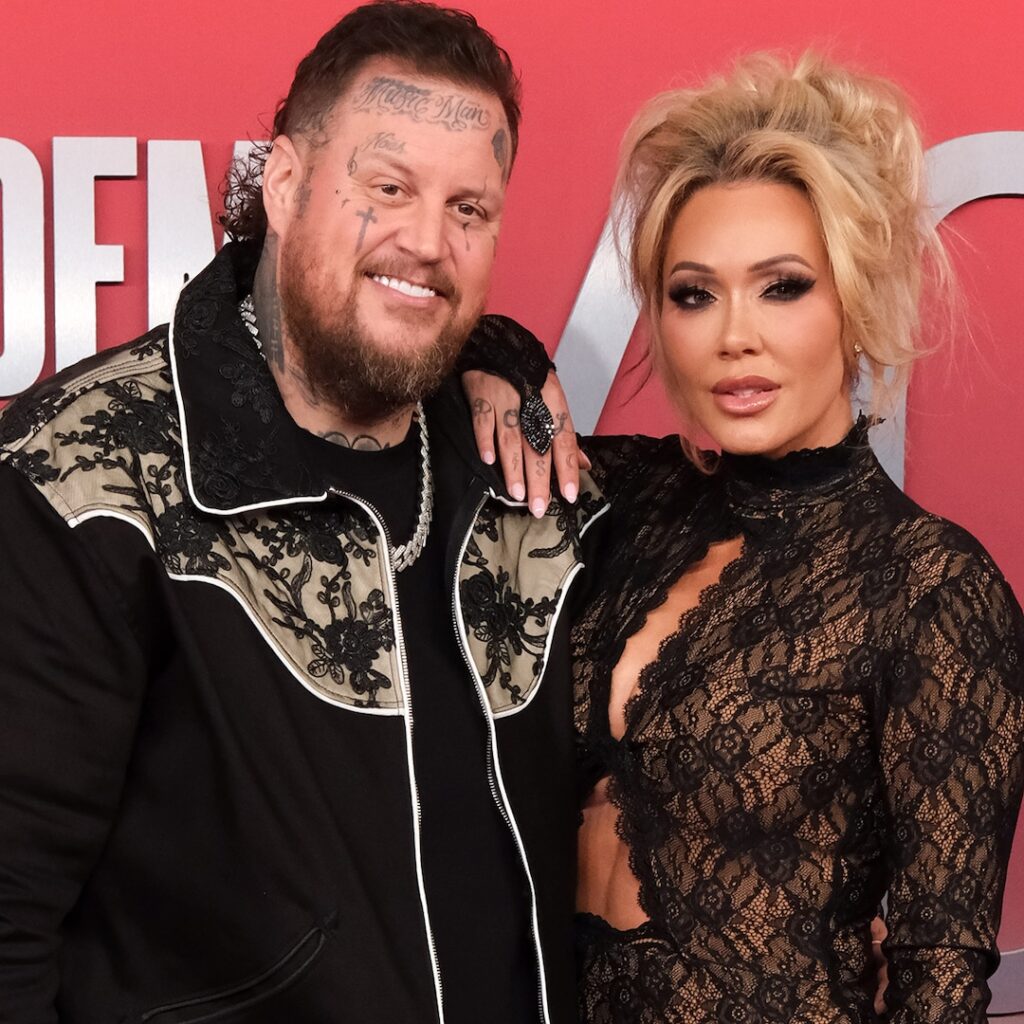 Jelly Roll cheats on his wife Bunny Xo