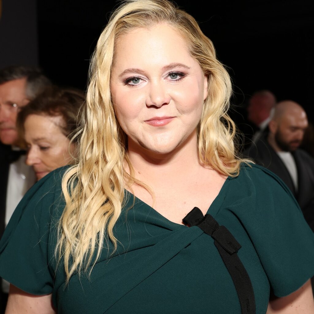 Amy Schumer debuts weight loss conversion: Photo