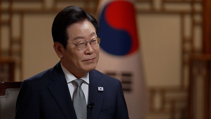 South Korean president downplays US trade tensions, hails Trump as ‘peacekeeper’
