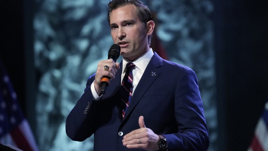 Matt Van Epps wins Tennessee Republican House primary for Trump