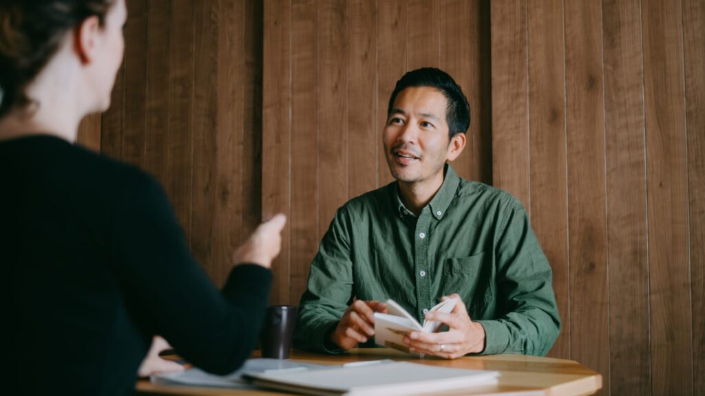 Venture capitalist who backed multi-billion dollar AI company shares two red flags with founder