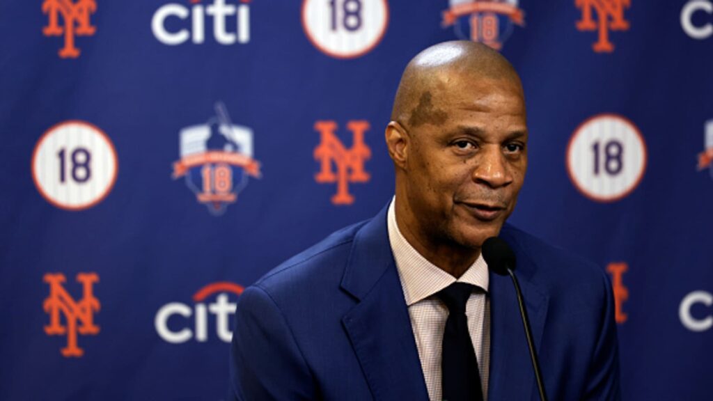 President Trump pardons baseball star Darryl Strawberry for tax evasion