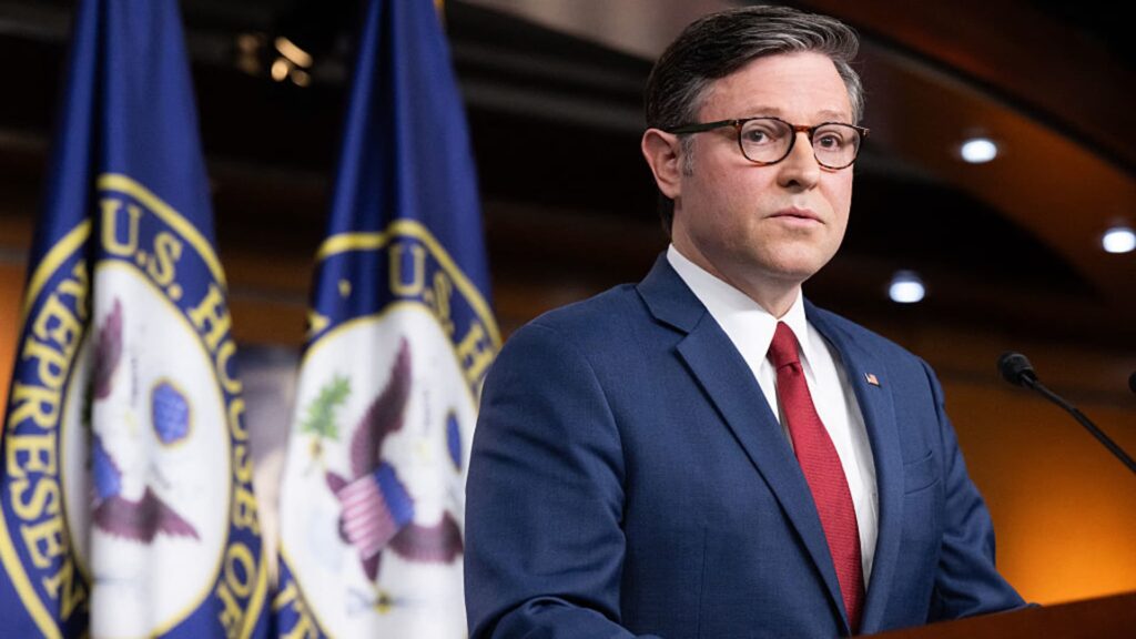 Government shutdown bill passes Senate, heads to House