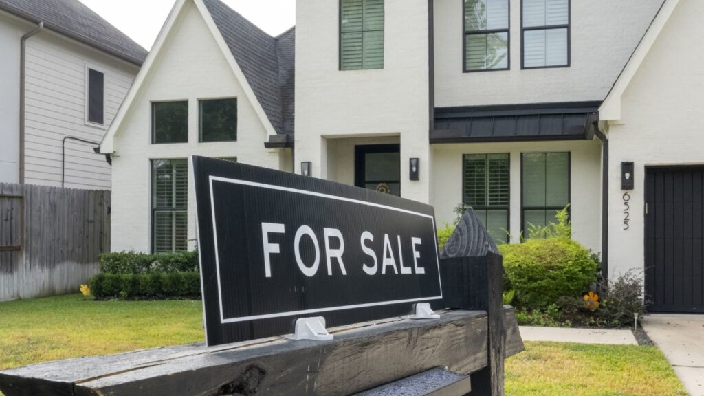 President Trump proposes 50-year mortgages, but savings for homeowners could be minimal