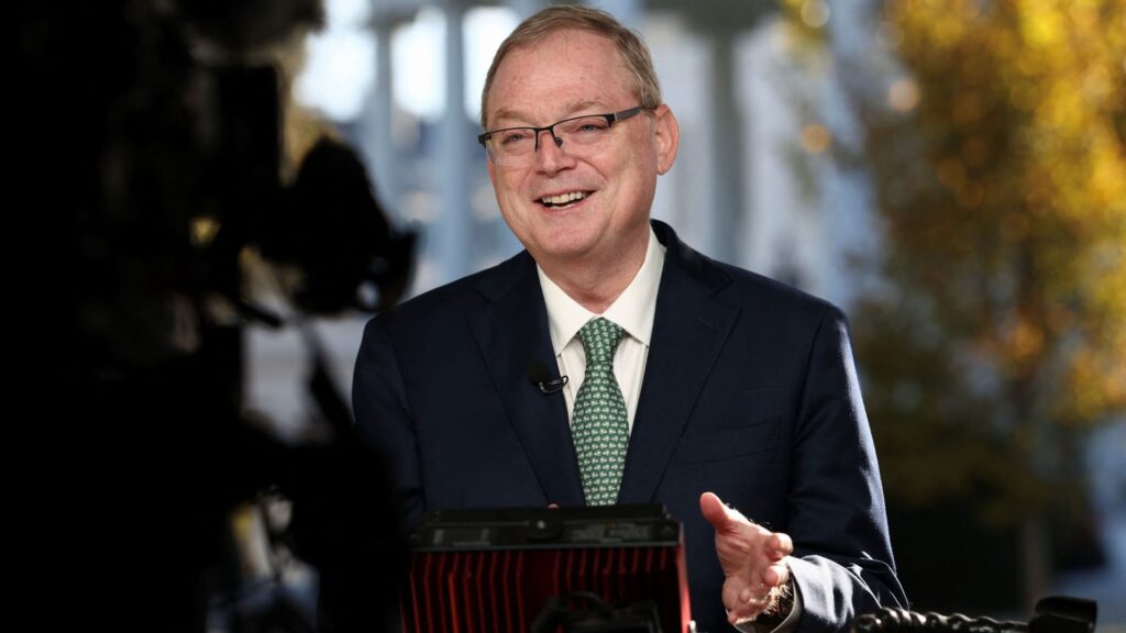 Federal employees will receive back pay