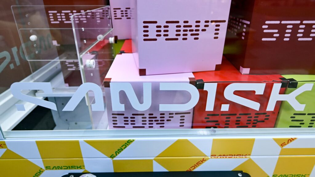 After merging with Western Digital, SanDisk replaces Interpublic in the S&P 500 Index