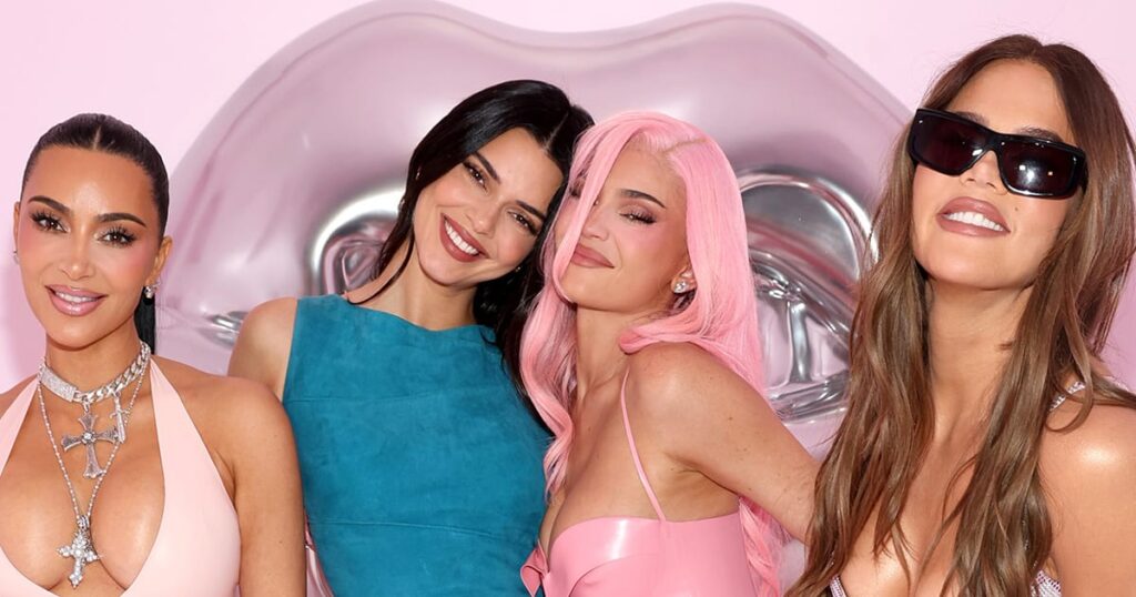 See Kardashian and Jenner’s Thanksgiving celebration