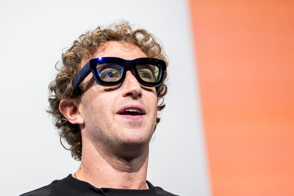 Mark Zuckerberg says it’s ‘hard to imagine’ a future without smart glasses