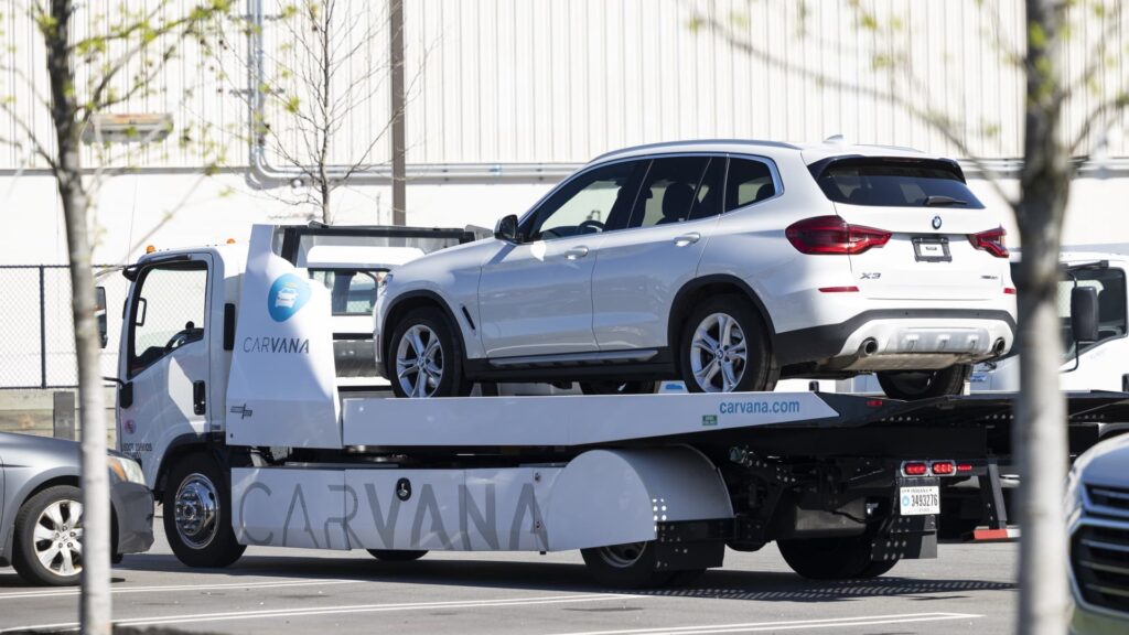 UBS calls the used car retailer a “true disruptor and share gainer”