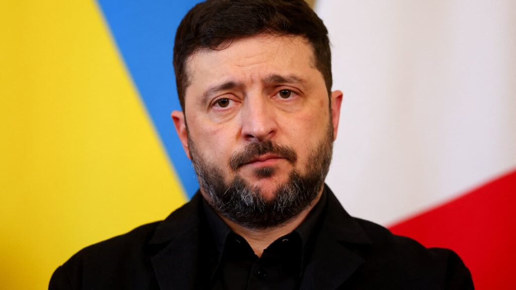 Ukraine abandons NATO membership in hopes of changing direction in peace negotiations