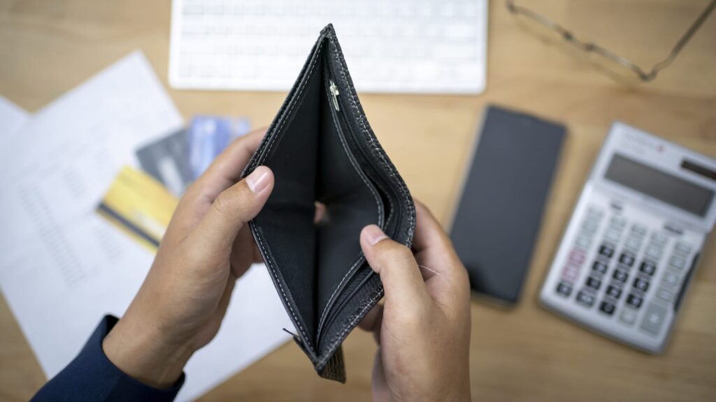 Why more workers are leaving the traditional pay cycle