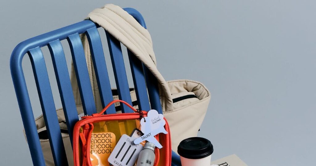 14 travel-sized, TSA-compatible beauty hair kits perfect for holiday travel