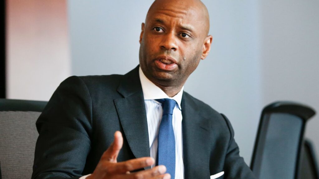 Banks bet on being able to circumvent price controls