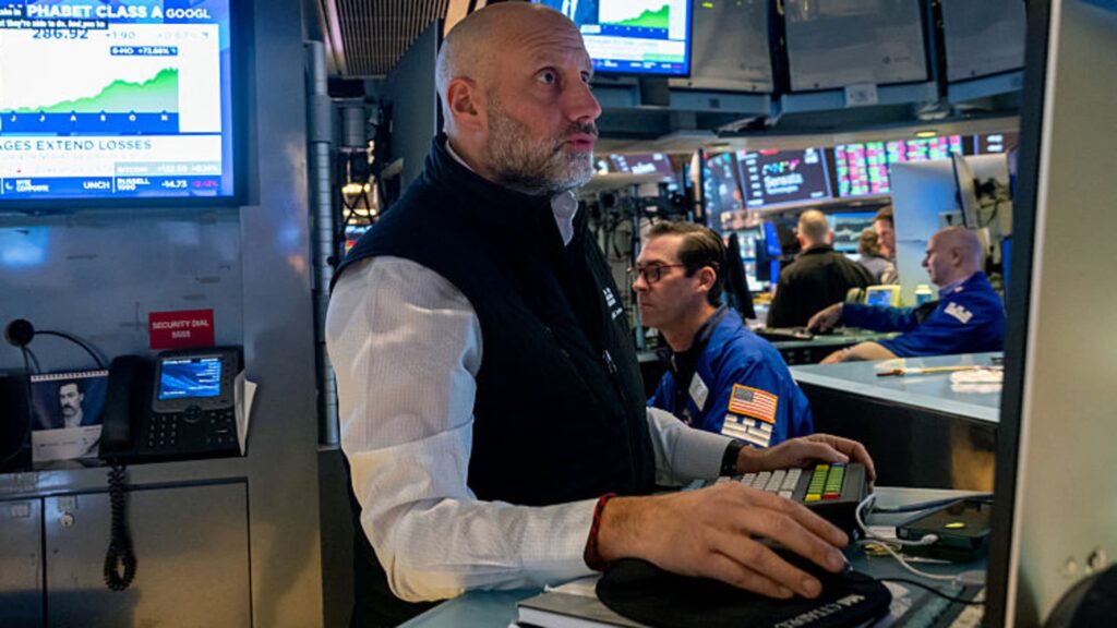 Our 4 Stocks Helped the Nasdaq Rise on Friday — Why Apple Isn’t on the Nasdaq