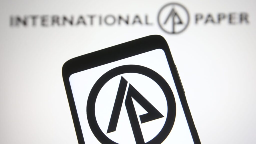 Stocks with the biggest price movements at midday: KKR, BX, CRWD, IP