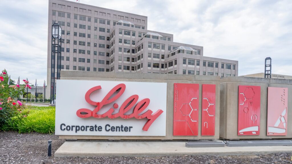 What signal is Lilly sending by stockpiling GLP-1 obesity drug ahead of FDA approval?