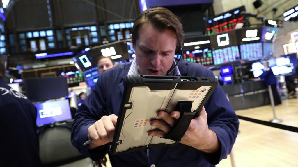 5 things to know before the market opens on Tuesday