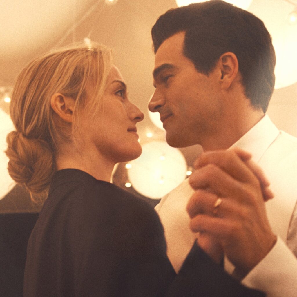 The Love Story of John F. Kennedy Jr. and Carolyn Bessette: Fact and Fiction