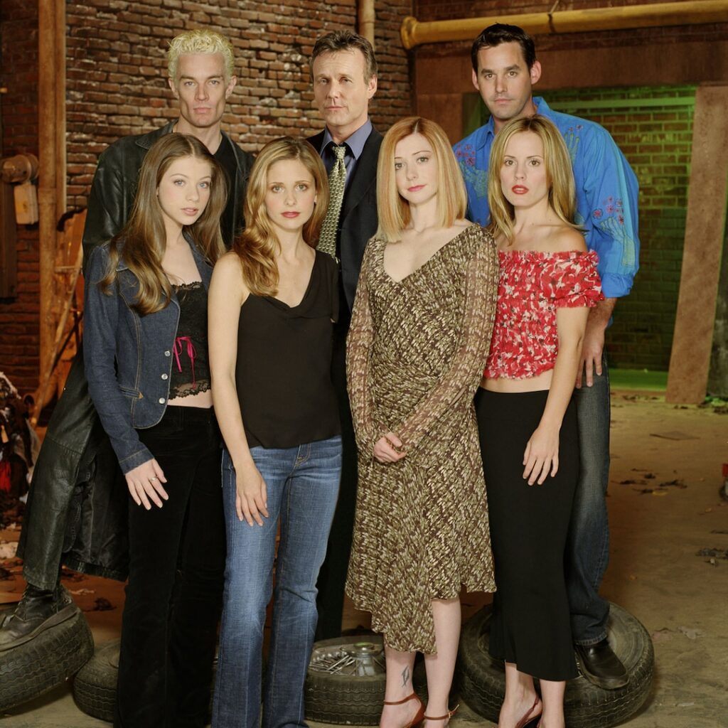 Which stars formed an everlasting bond on the set of Buffy the Vampire Slayer?