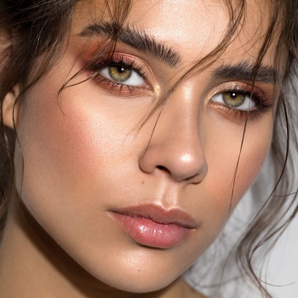 Bronze eyes are spring’s biggest beauty trend, makeup artists share
