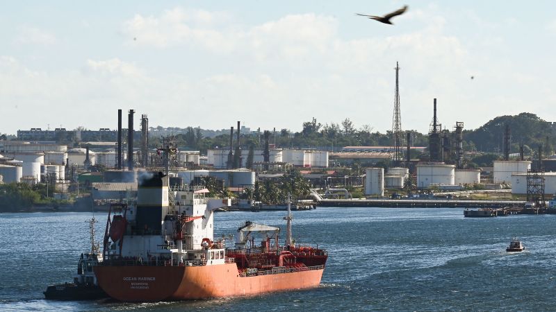 President Trump puts Mexico in dire straits after imposing oil tariffs on Cuba