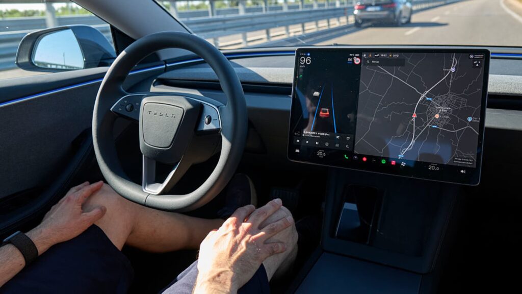 Tesla faces increased NHTSA investigation into FSD due to poor visibility