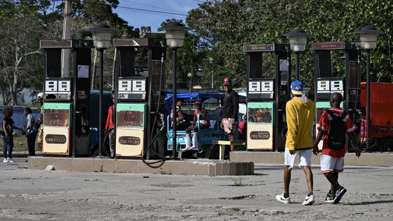 President Trump suggests the US will allow Russian oil tankers to enter Cuba