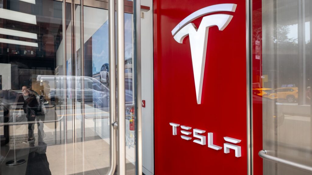 Tesla TSLA 2026 Q1 Vehicle Deliveries and Production Volume