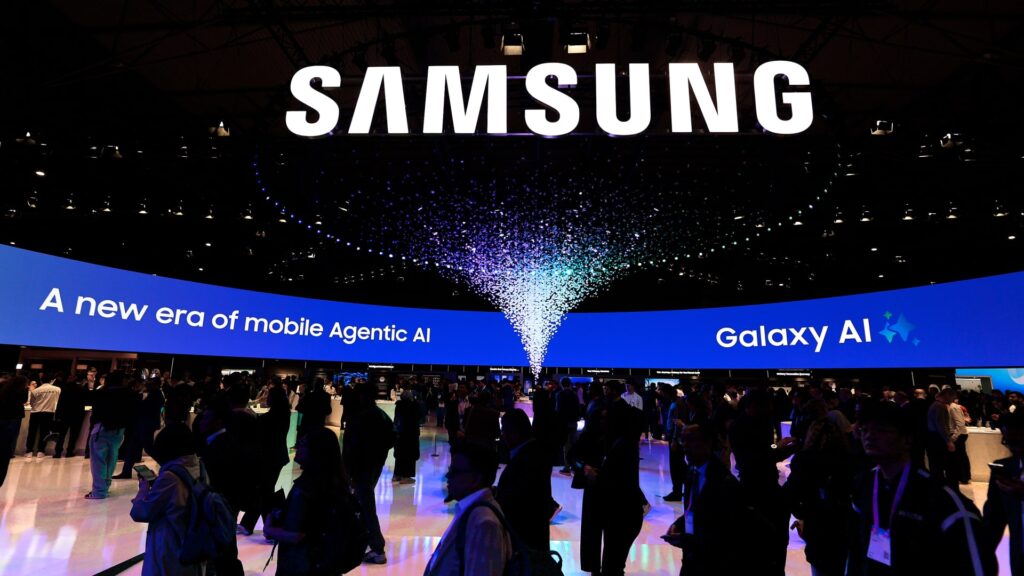 Samsung SDS stock rises 20% on partnership with KKR and $820 million bond purchase
