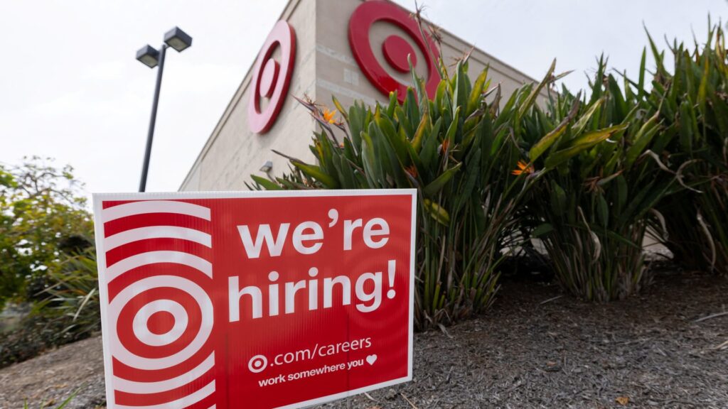 Private sector employment rose to 62,000 in March, more than expected, according to ADP.