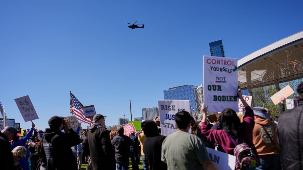 Kid Rock’s helicopter crew suspension lifted by Pete Hegseth