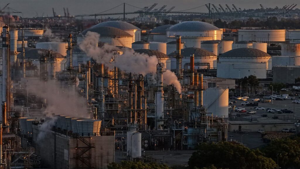 Oil prices drop below $95 after President Trump agrees to Iran ceasefire