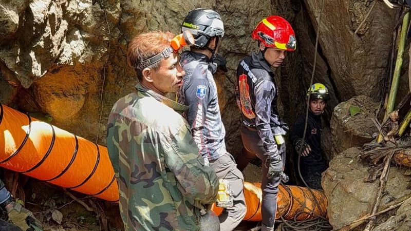 Laos cave flooded: Thai and Finnish divers join rescue team and race to rescue seven villagers trapped for a week