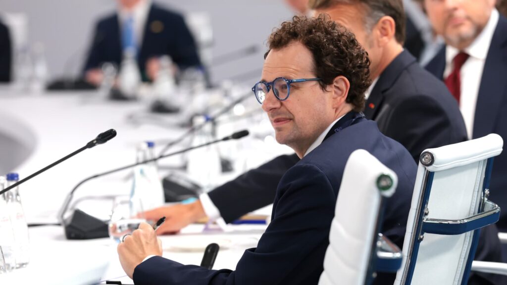 Human Google DeepMind CEO calls for US-led AI coalition at G7
