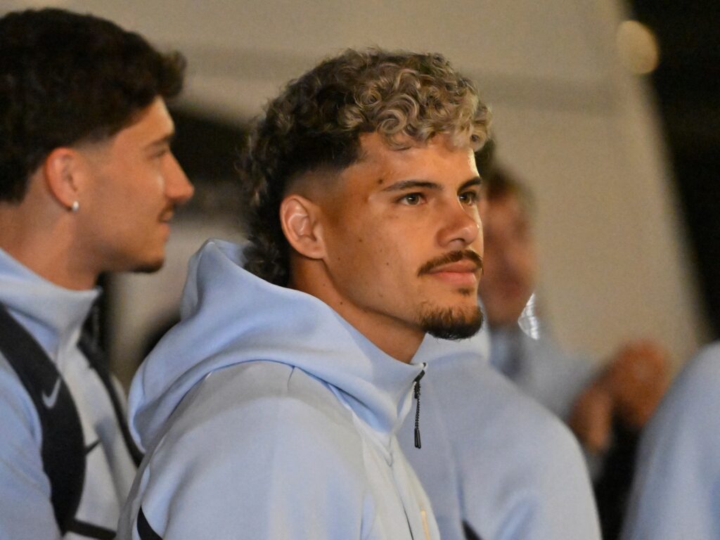Uruguay national team arrives in US due to flight delay before World Cup opening game | 2026 World Cup