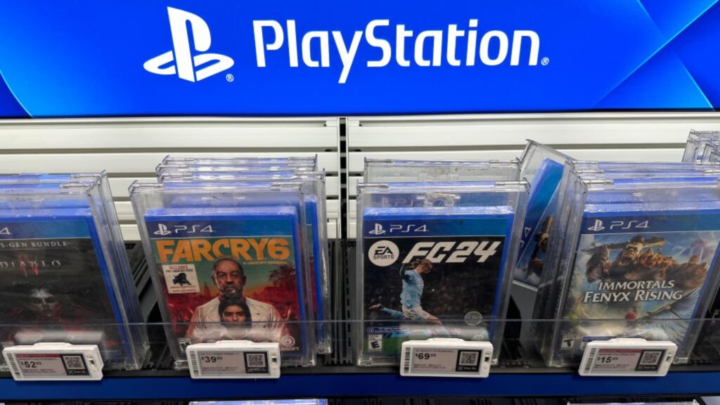 PlayStation will end production of physical discs for new games in 2028