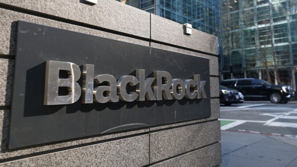BlackRock posted explosive profits. JP Morgan says it’s a buy.