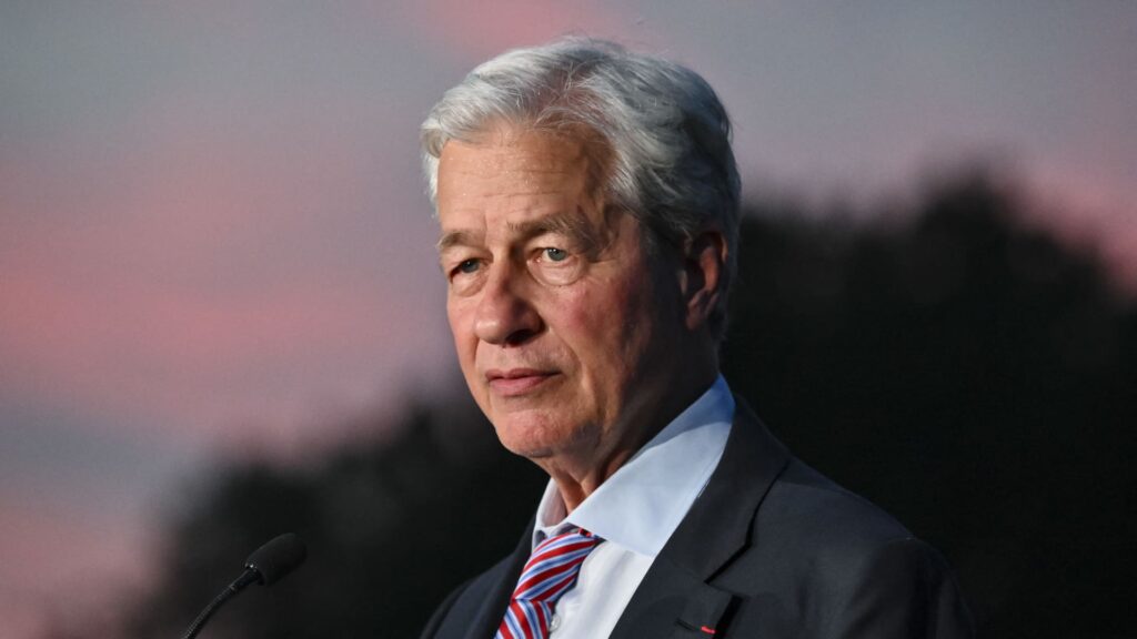 Jamie Dimon’s bearish Treasury calls will trade actively in 2026