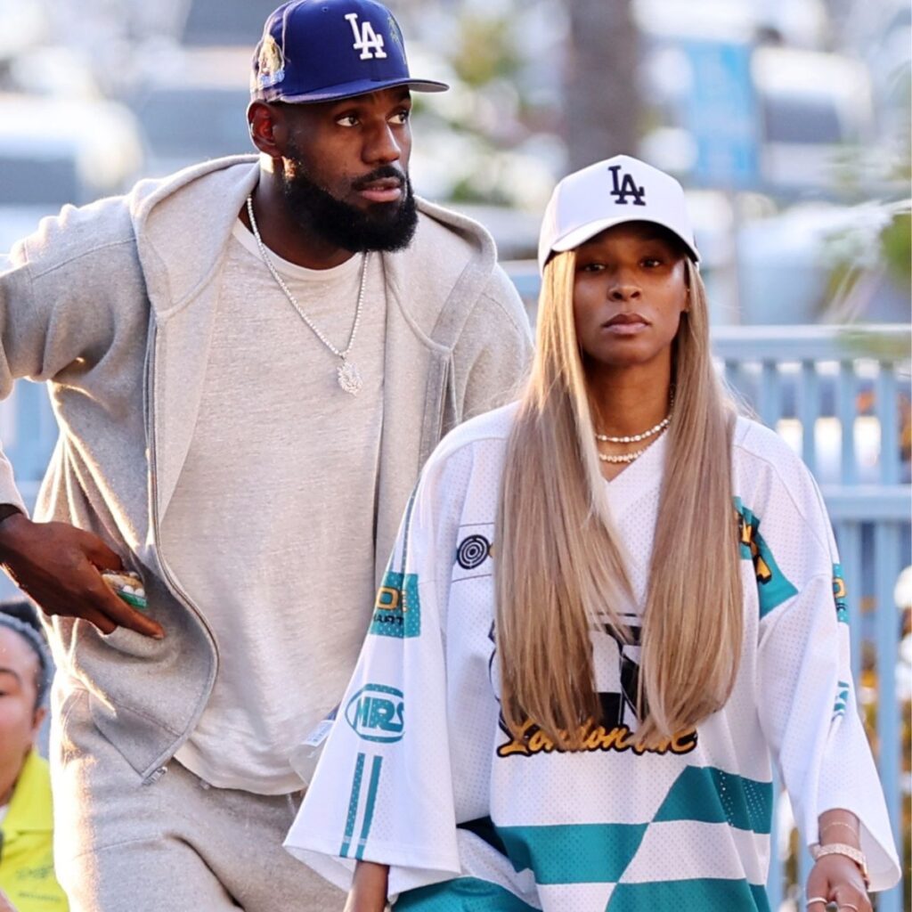 LeBron James’ wife Savannah James addresses criticism of Lakers departure