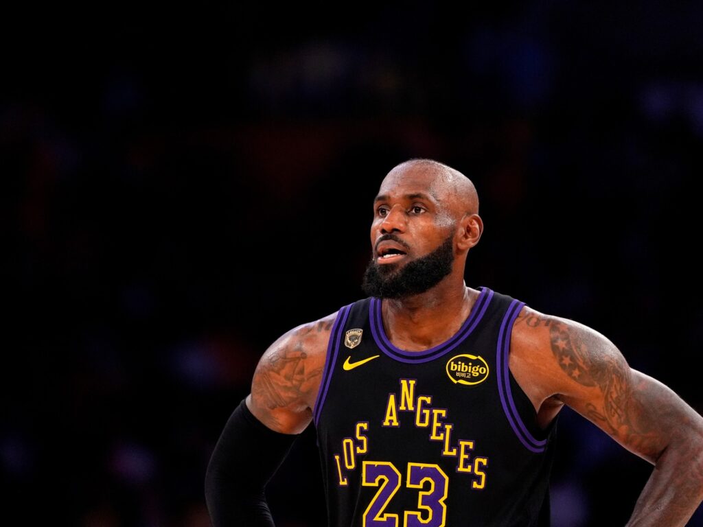 LeBron James leaves Los Angeles Lakers for Philadelphia 76ers | Basketball News
