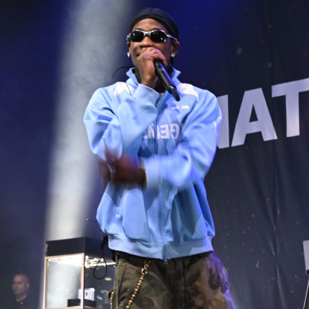 Travis Scott and Kylie Jenner’s daughter Stormi joins us on stage at Fanatics Fest