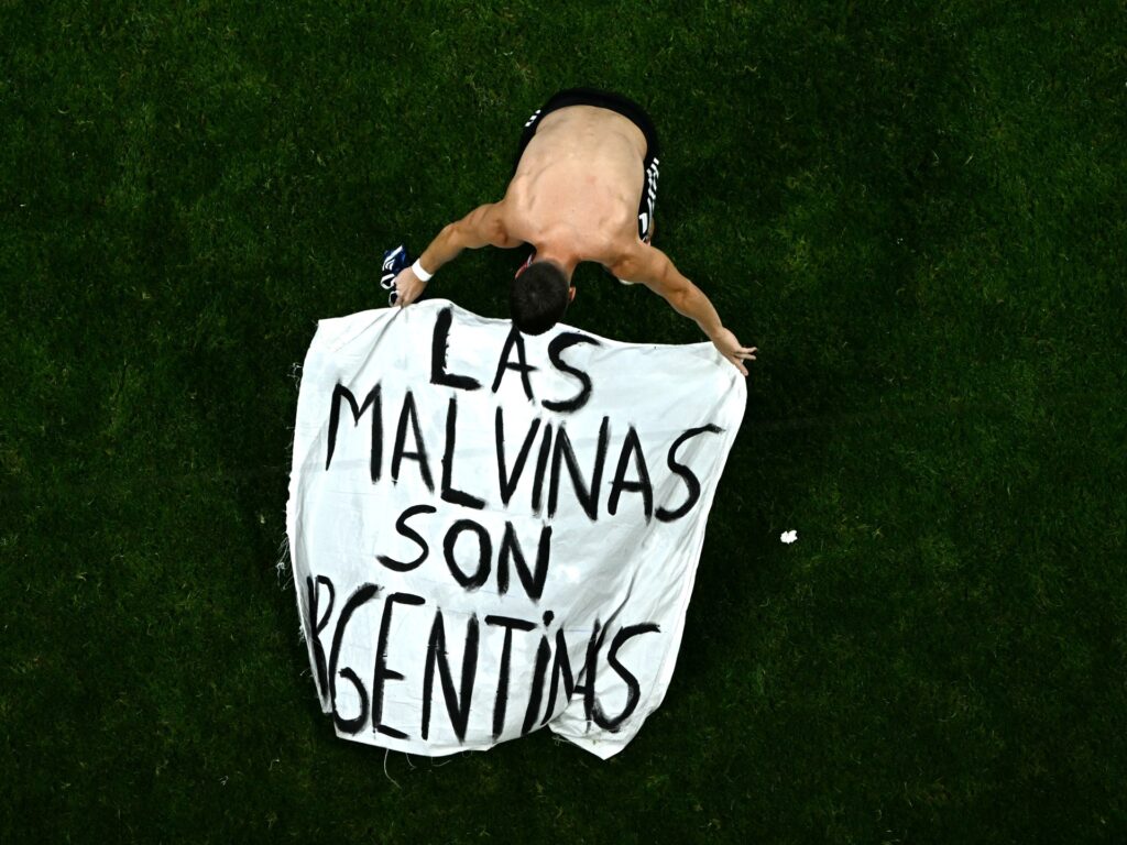 FIFA to investigate Argentina’s display of Falklands banner during World Cup semi-finals | 2026 World Cup News